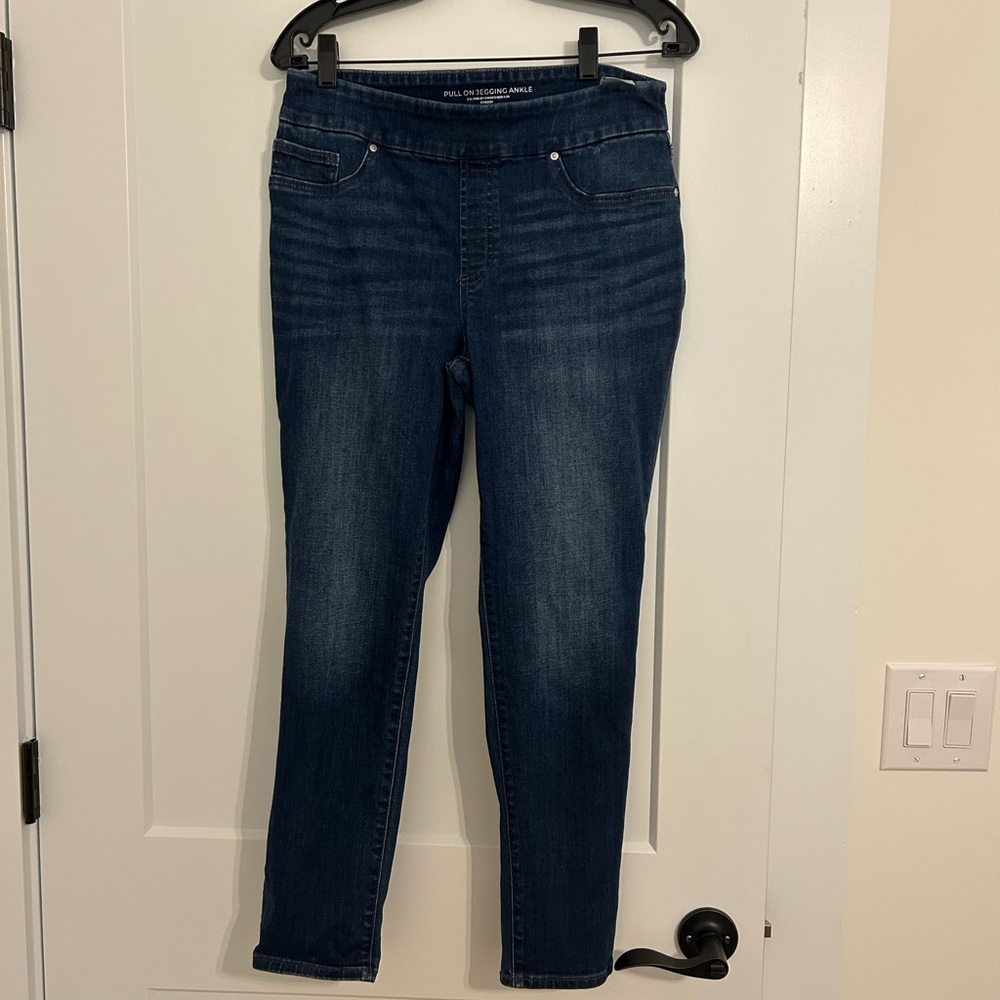 Chico's pullon ankle jegging